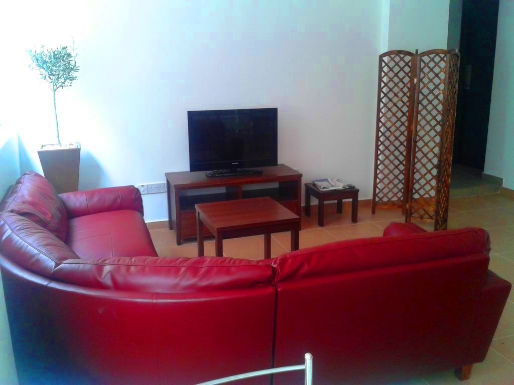 Palm Sea Beach Hotel Apartments ลาร์นาคา ภายนอก รูปภาพ